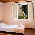 Artemis House Prázdninový dům Karavomylos